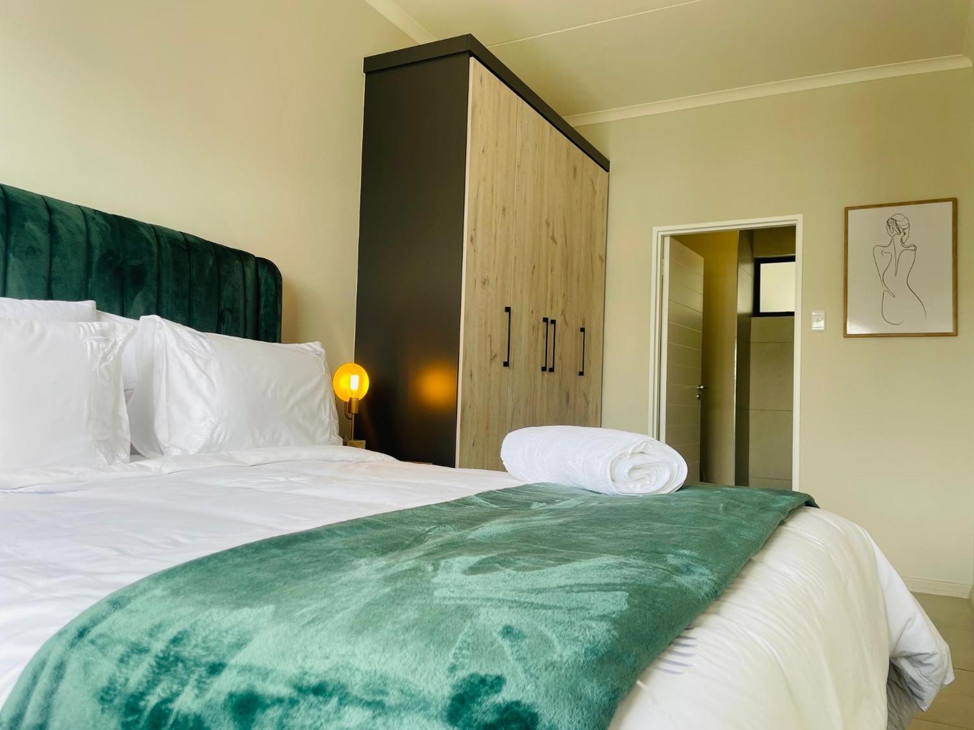 Mikeys Place On New: 2Bed2Bath No.1 With Free Wifinetflix Midrand Exteriér fotografie